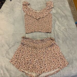 Two piece floral shorts and crop top​​​​